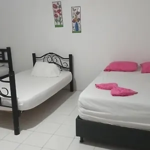Punto Clave 4*, Santa Marta (Magdalena) Colombia