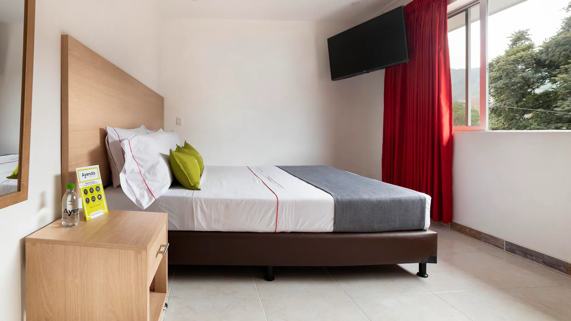 Ayenda 1238 Nuevo Colombia Hotel Medellin